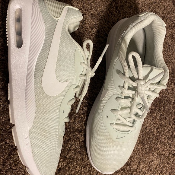 Nike Shoes - Nike Wmns Air Max Oketo Running Shoes Aq2231-400